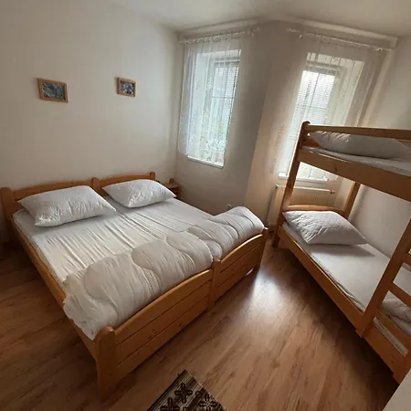 Apartament 312 *
